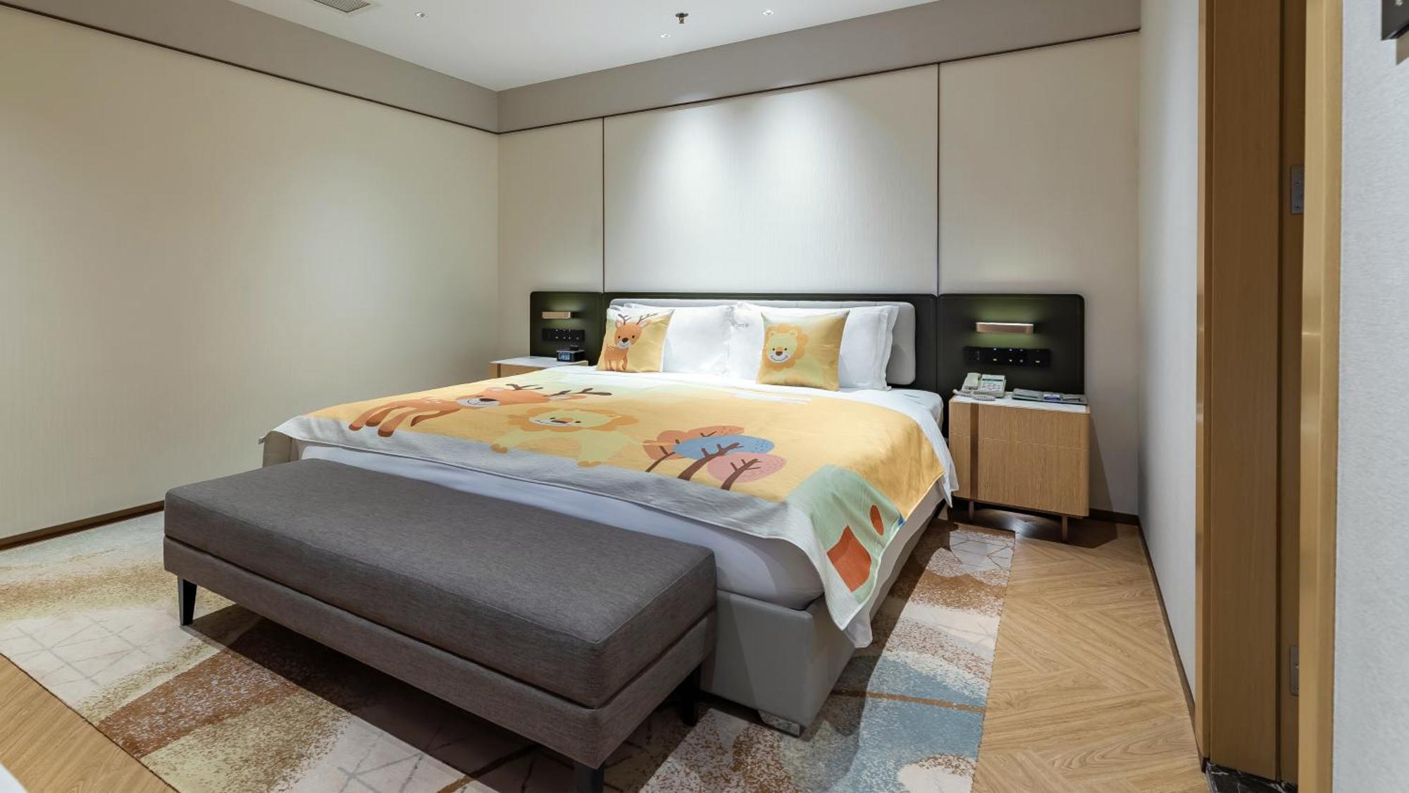 Holiday Inn Chongqing Guanyinqiao By Ihg Экстерьер фото