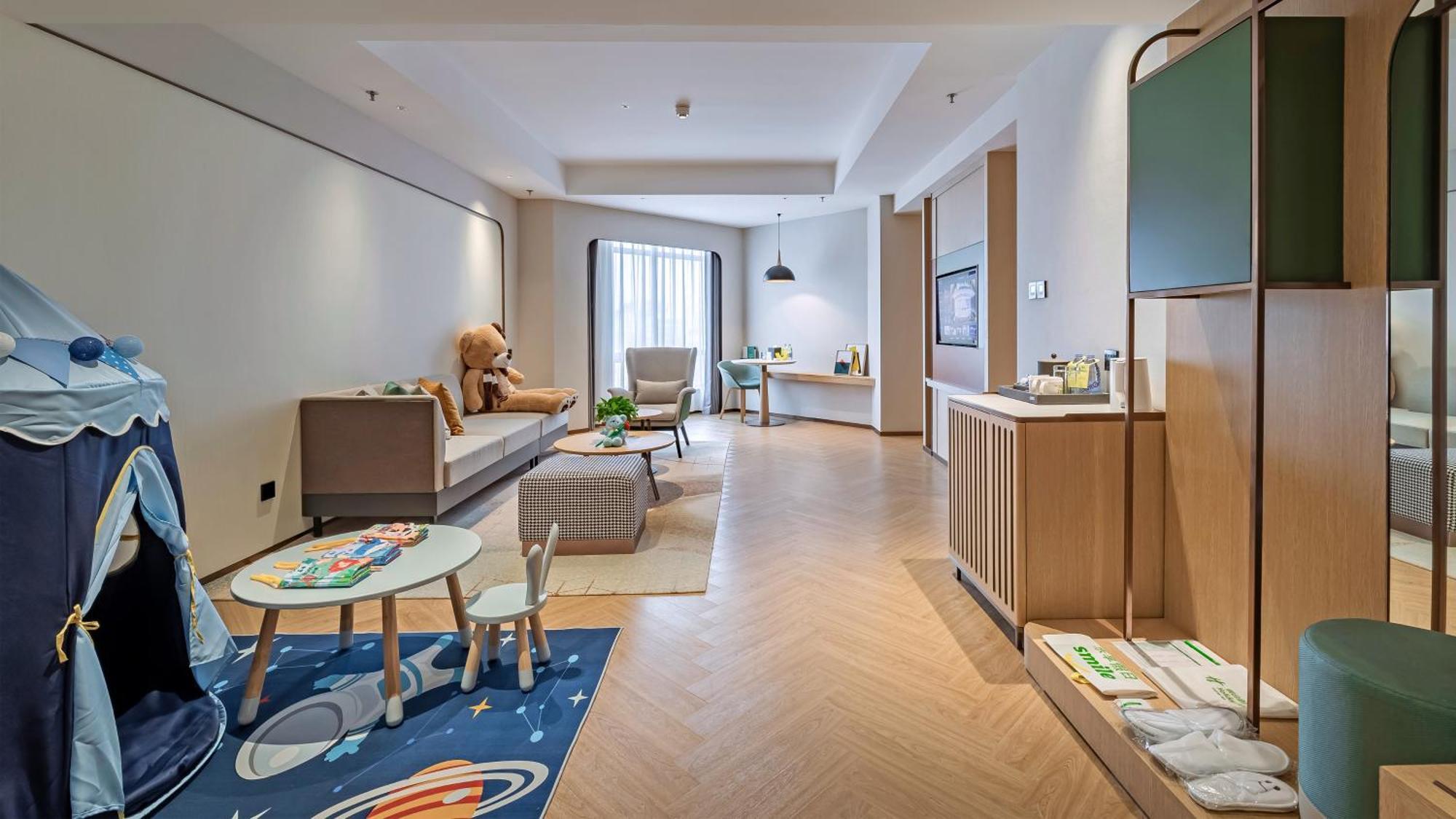 Holiday Inn Chongqing Guanyinqiao By Ihg Экстерьер фото